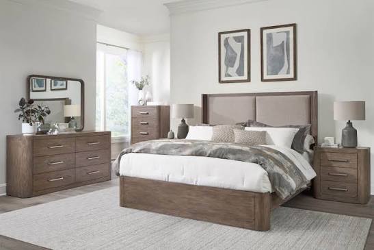 5-Piece Queen Bedroom Furniture Set with Bed, Dressers & Nightstands